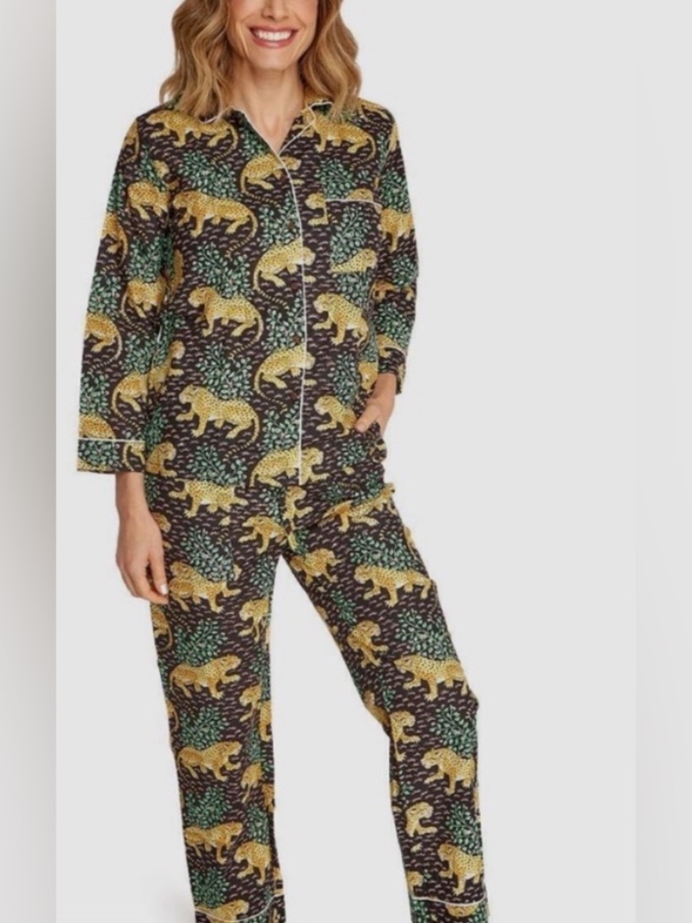 2 CHIC Leopard Jungle 100% Cotton Pajama Lounge Set